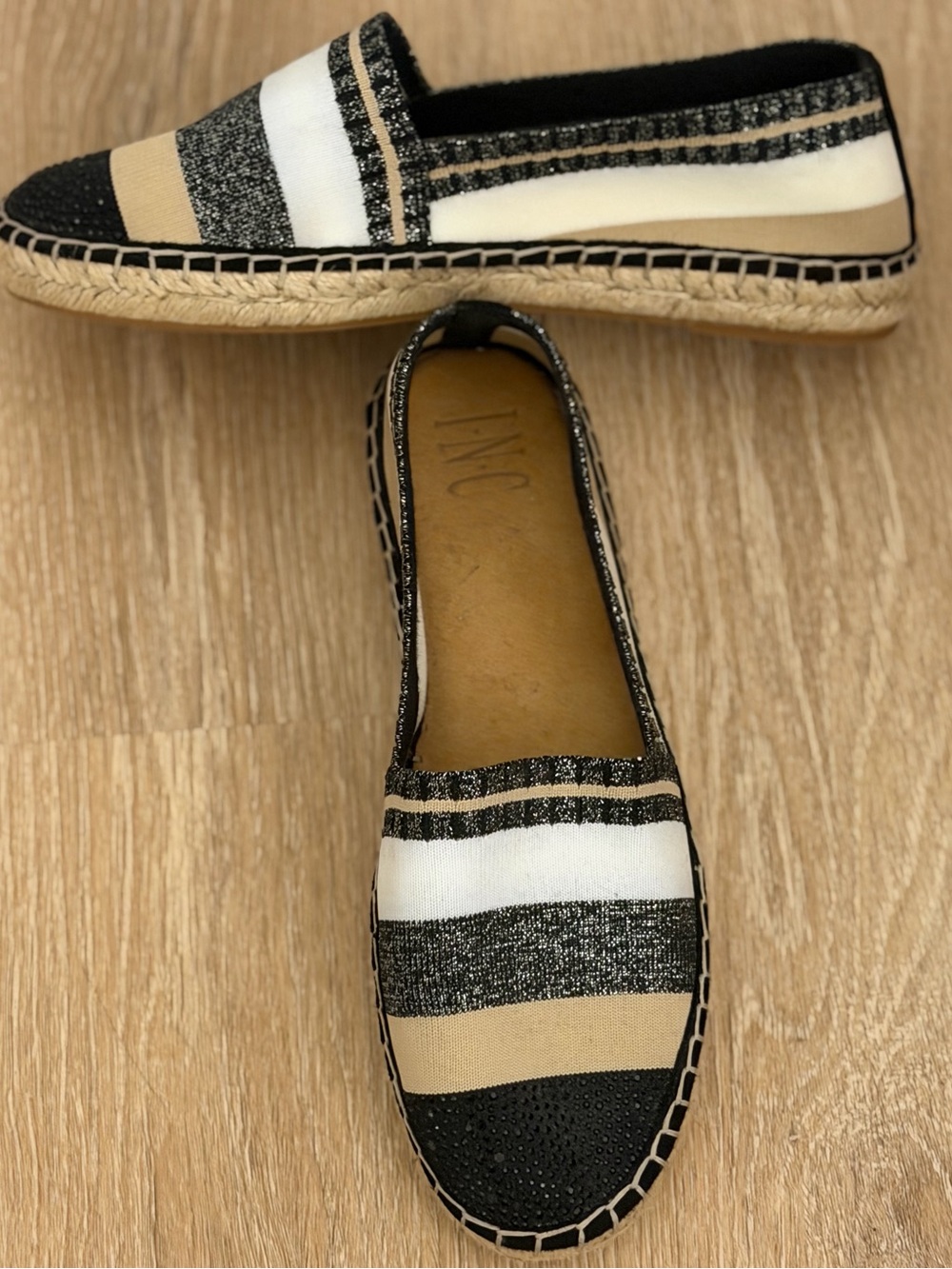 INC Espadrille flats Size 8, white,black,cream stripes, EUC, were$90 NOW $24 - Picture 5 of 16